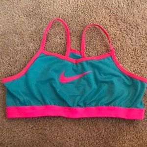 Nike kids sports bra
